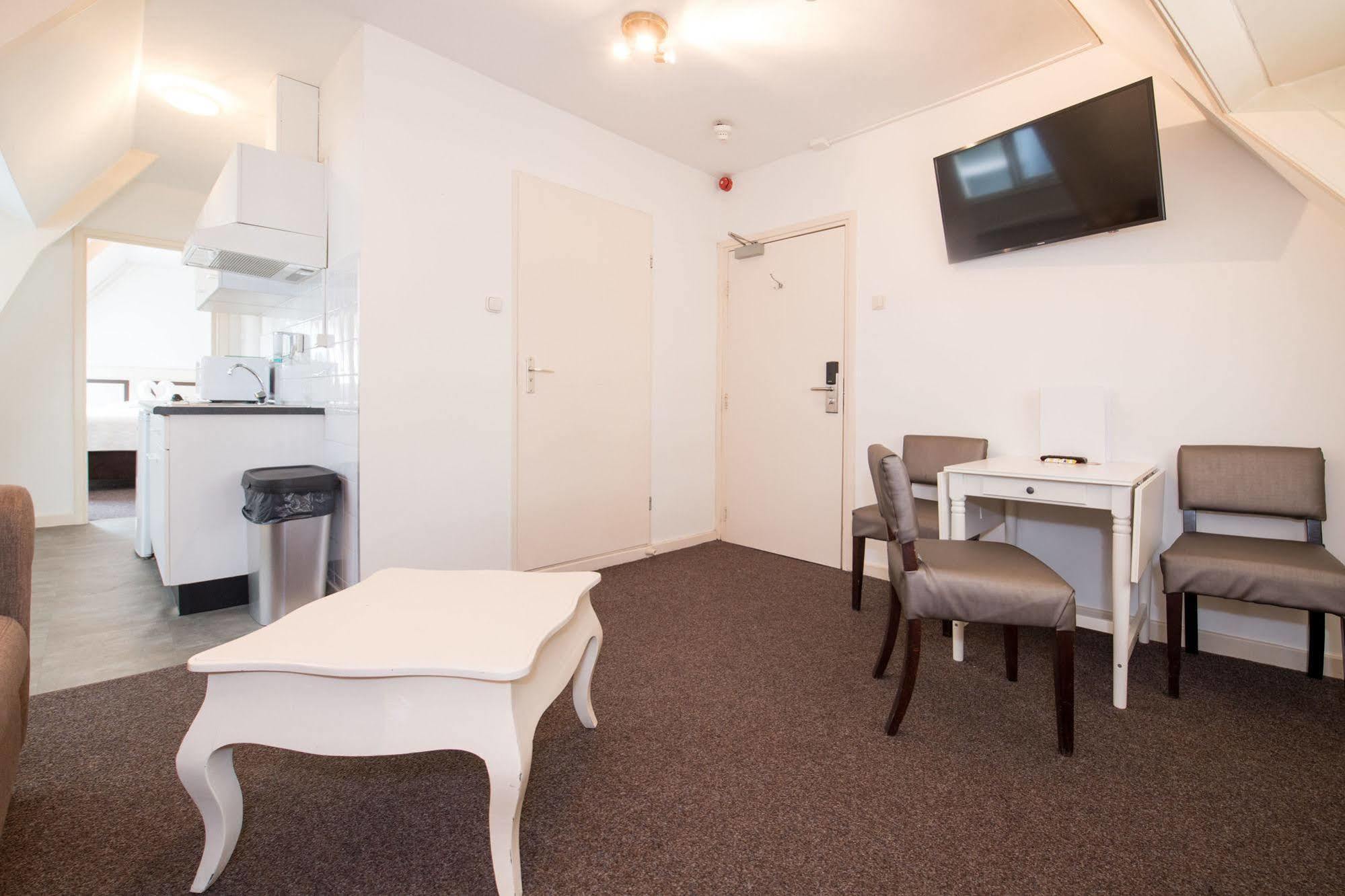 Aparthotel Hotel&appartementen Bella Vista 3*